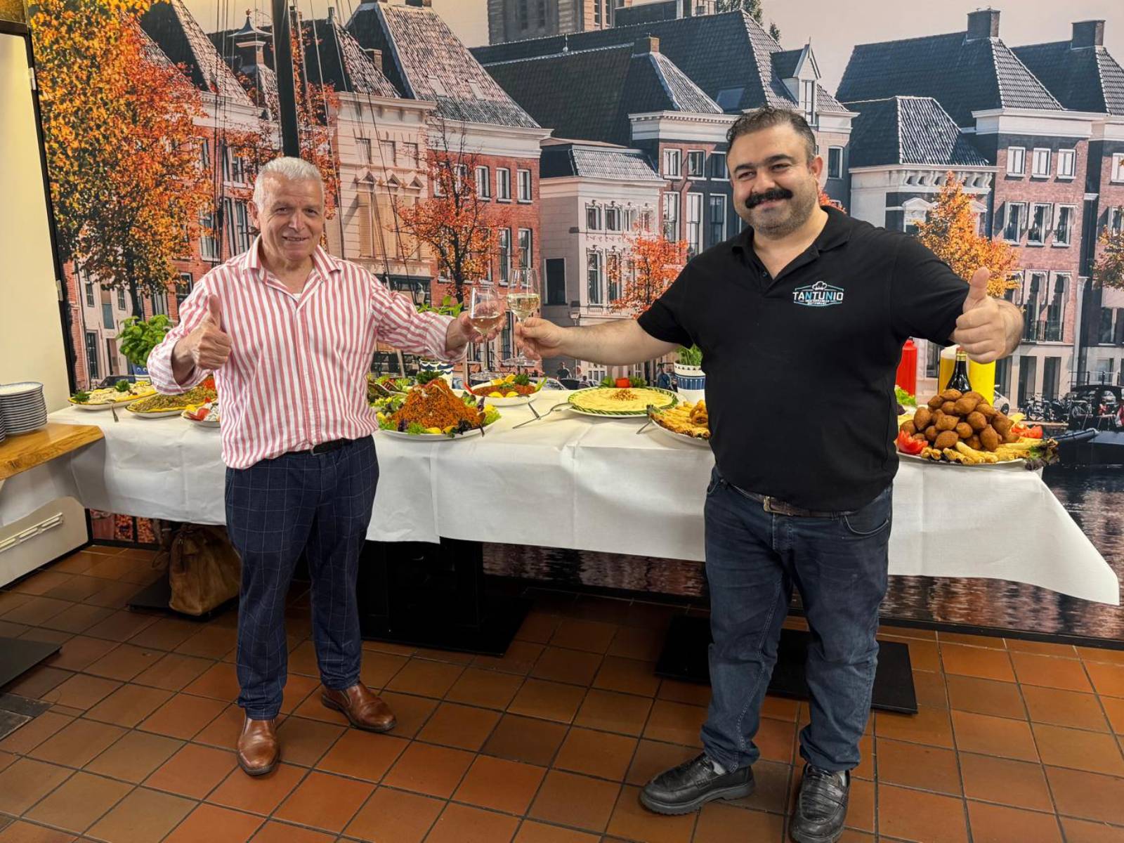 Eigenaren Ali en Mehmet van Tantunio